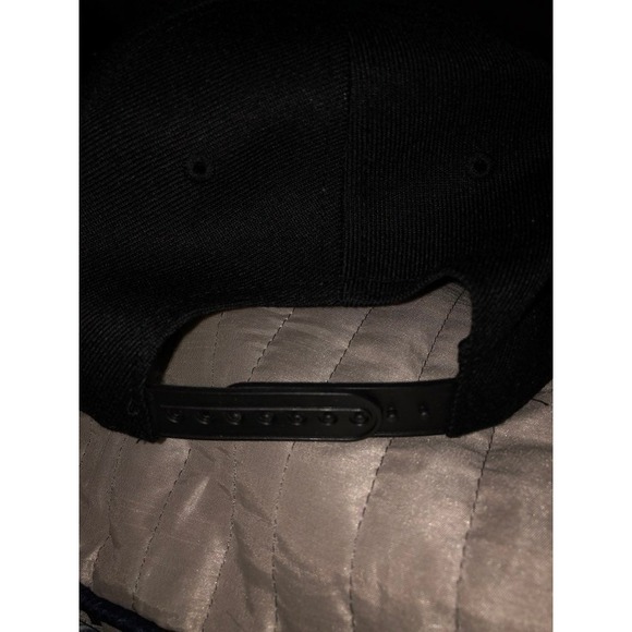 Black structured 5 panel Baseball cap Blue embroidered puffy P - Picture 2 of 3